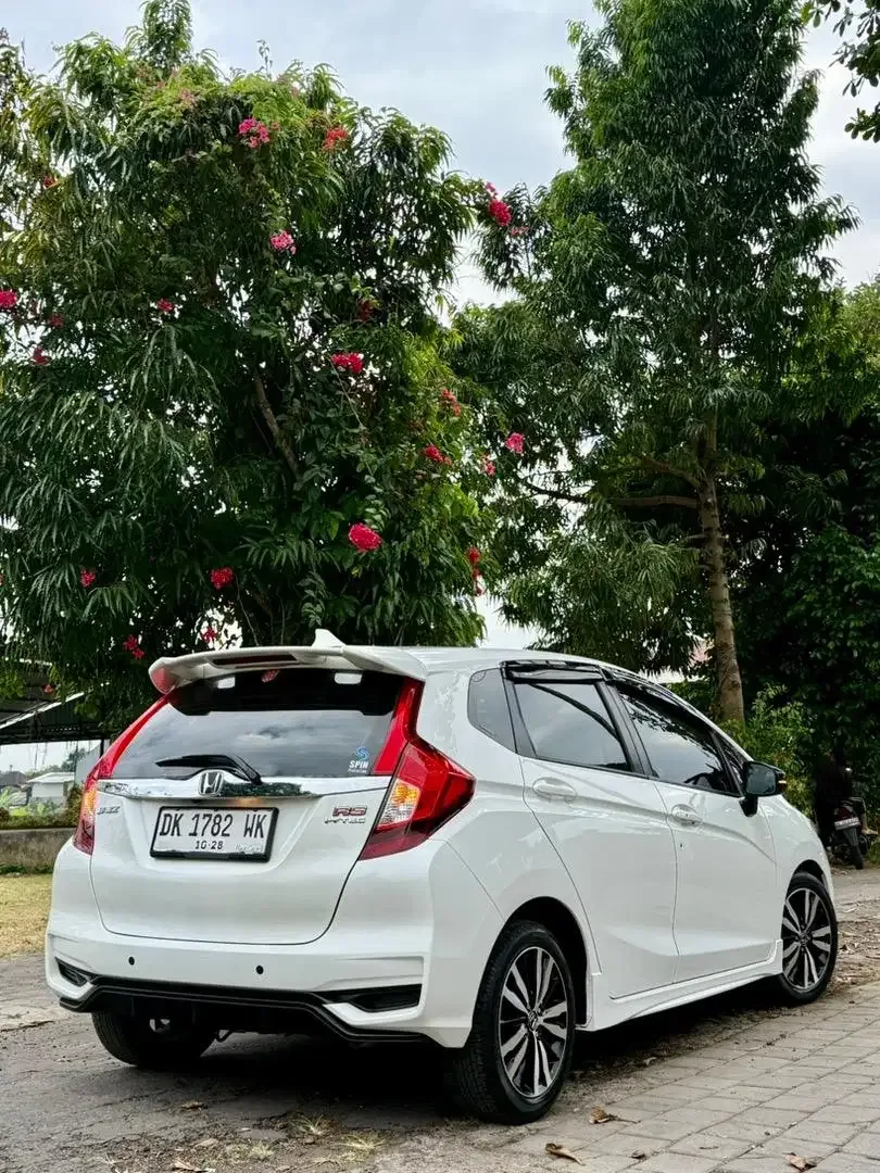 Jazz RS Facelift 2018 Manual Asli Bali Super Istimewa - Image 4 of 10