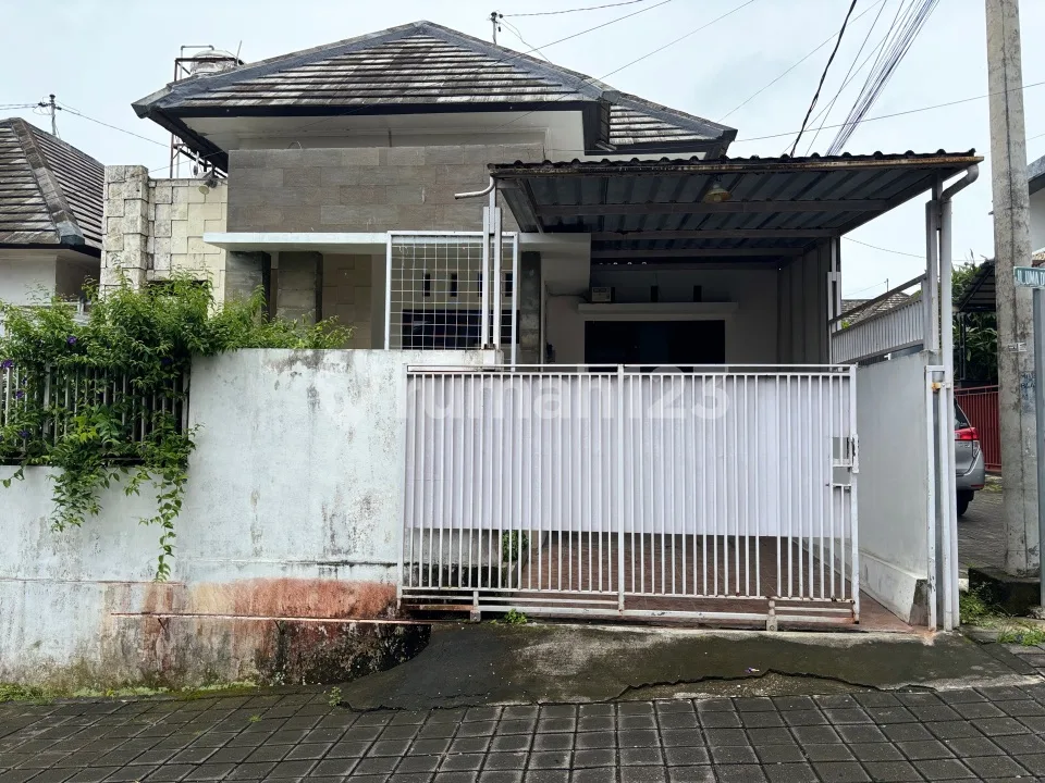 Rumah Sewa di Perm Taman Umadewi Residen Jl. Uma Dewi Utama, Buduk - Image 2 of 4
