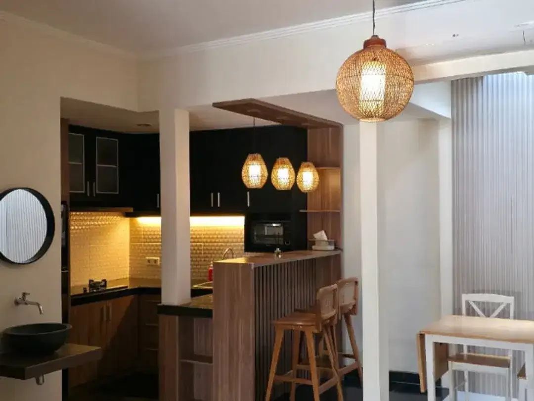 Dijual Rumah 3 Kamar Tidur Di Lokasi Strategis Area Sanur Bali - Image 5 of 8
