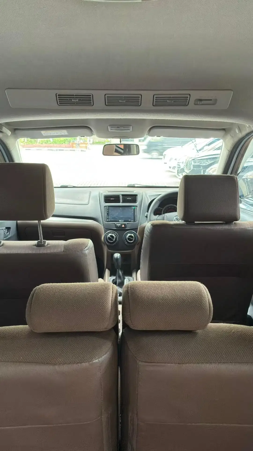 Toyota Avanza 2018 Bensin - Image 7 of 10
