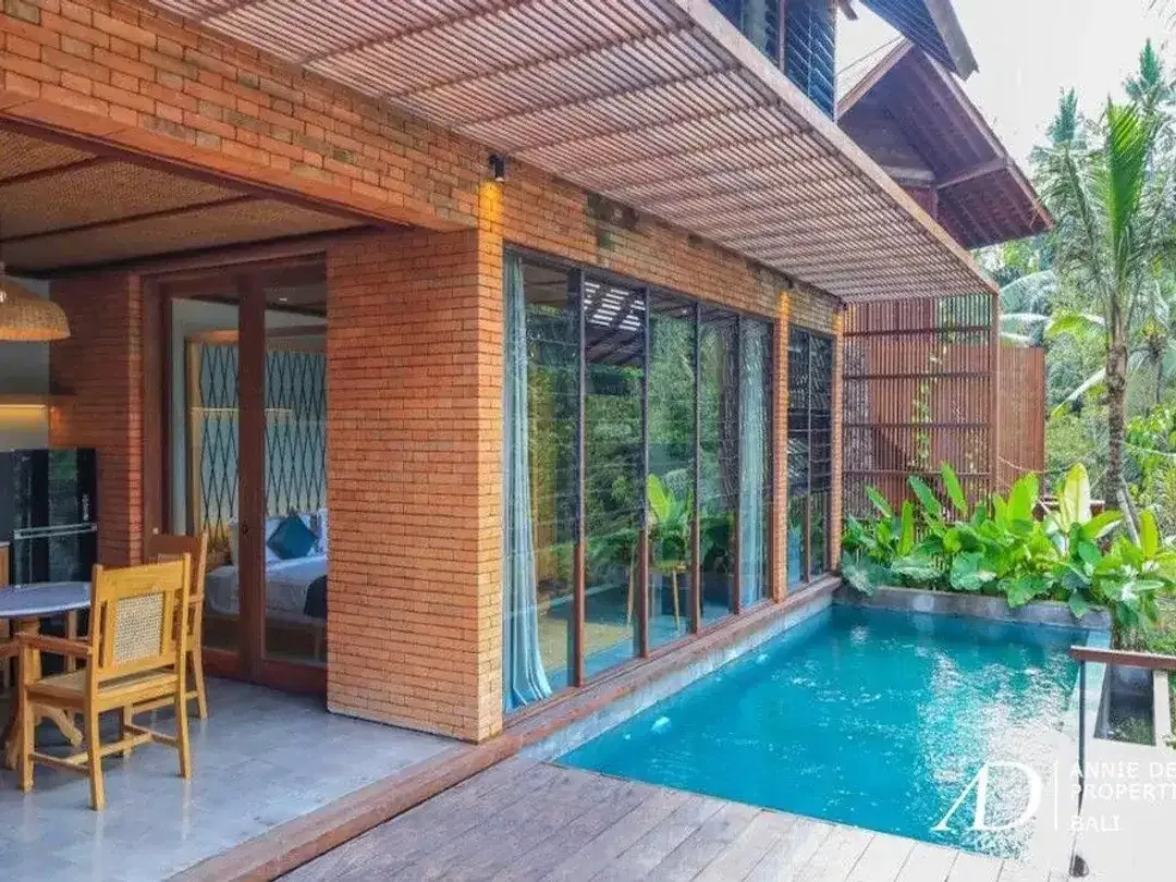 FREEHOLD ONE AND TWO-BEDROOM VILLAS IN UBUD - Image 2 of 10