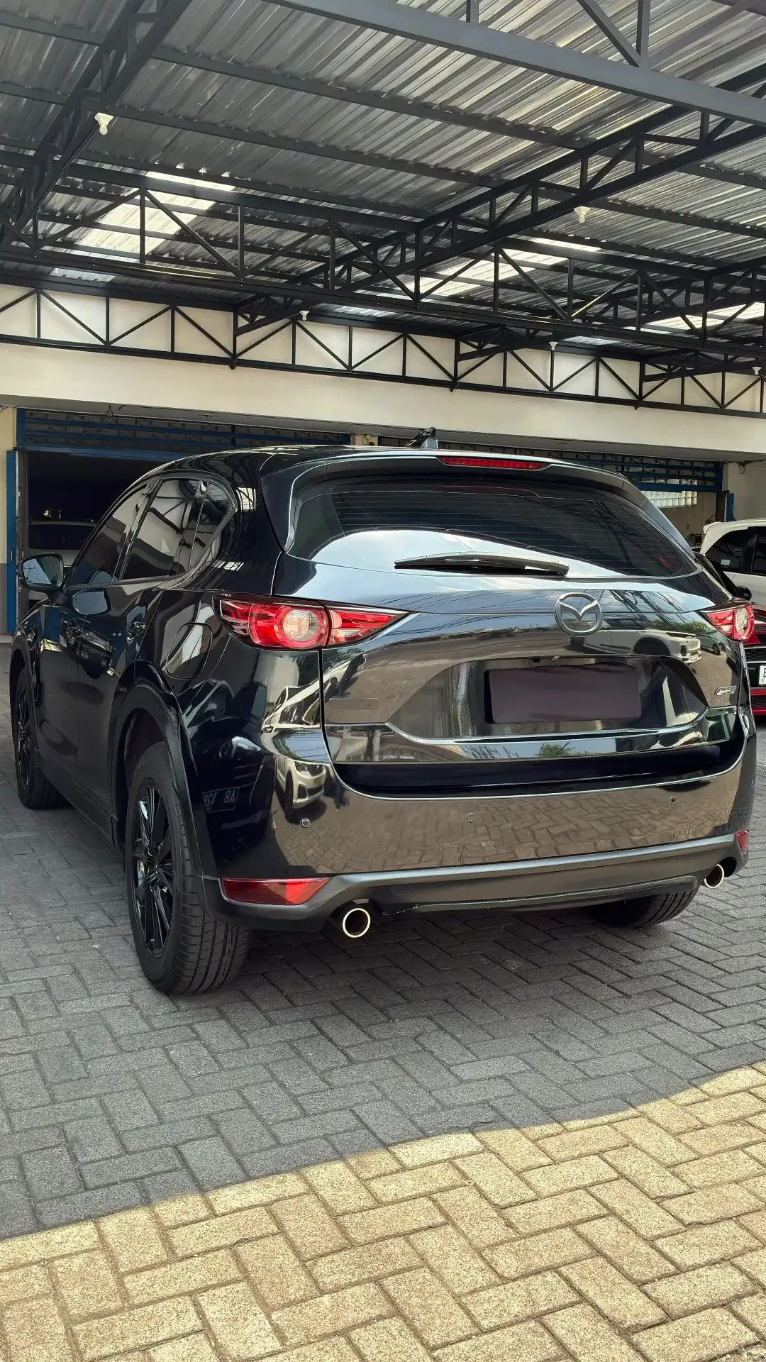 Mazda CX-5 2018 Hitam metalik matic - Image 7 of 10