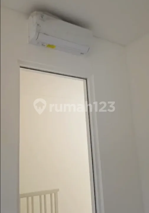 Rumah Baru Adhiwangsa Bali 8X15 Semi Furnished 3 Bedroom 2 Lantai - Image 2 of 4