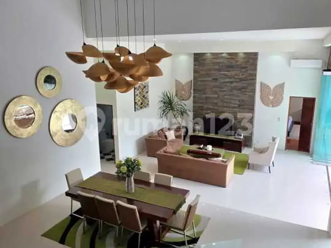 Multi-Level 4Bedroom Modern Tropical Luxury Villa For Sale - Image 5 of 10