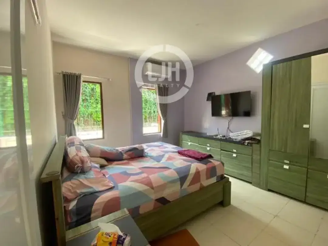 5 Bedroom House Area Ubung Kaja, Denpasar, Close to Citraland Waterpark and Main Road Cargo Permai - Image 3 of 6