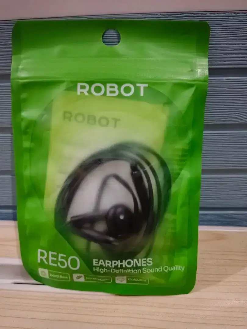30rb BARU-Headset Merk ROBOT Earphone Bass Dijamin ORIGINAL - Image 4 of 4