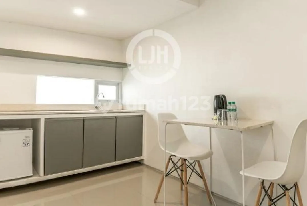 Good Deal Apartment In Denpasar Close To Kuta Area - Image 3 of 4