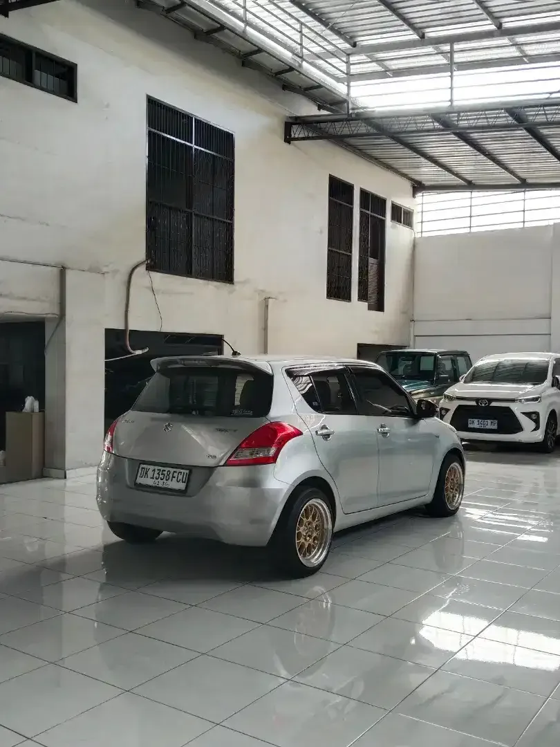 SUZUKI SWIFT GS NEW MODEL TYPE TERTINGGI GANTENG - Image 3 of 8