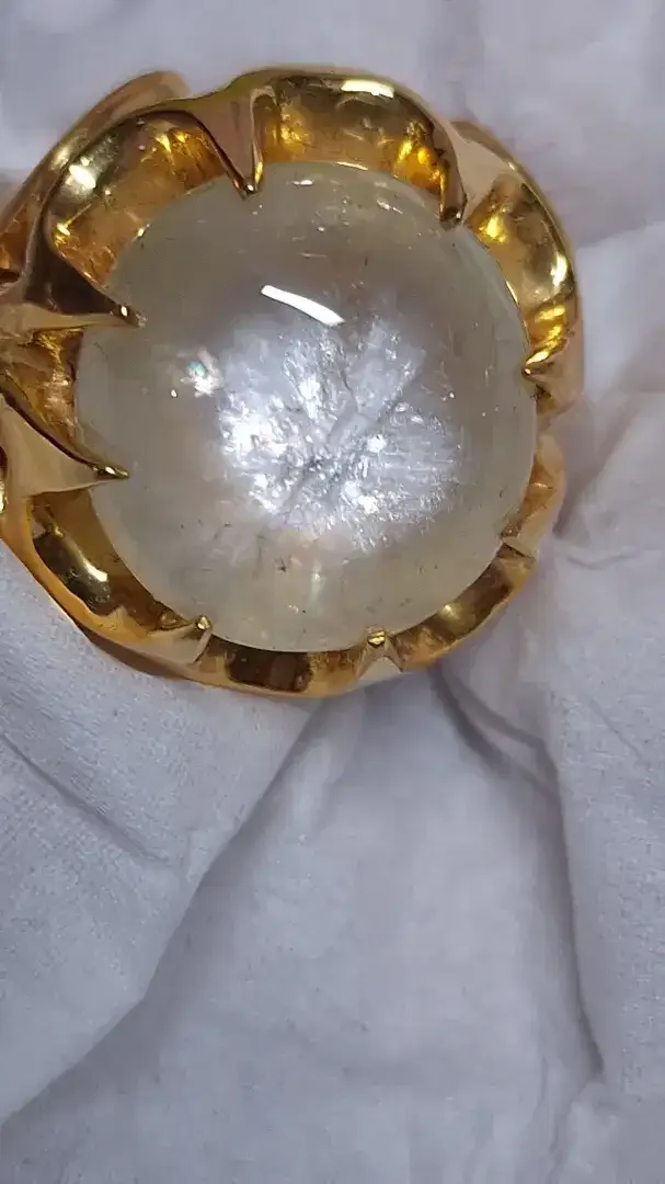 Natural yellow sapphire srilanka / Mirah cempaka ceylon traphice - Image 3 of 3