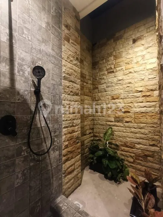 Villa Arimbi No 4 Full Furnished Pool View Laut Strategis Ungasan - Image 1 of 4