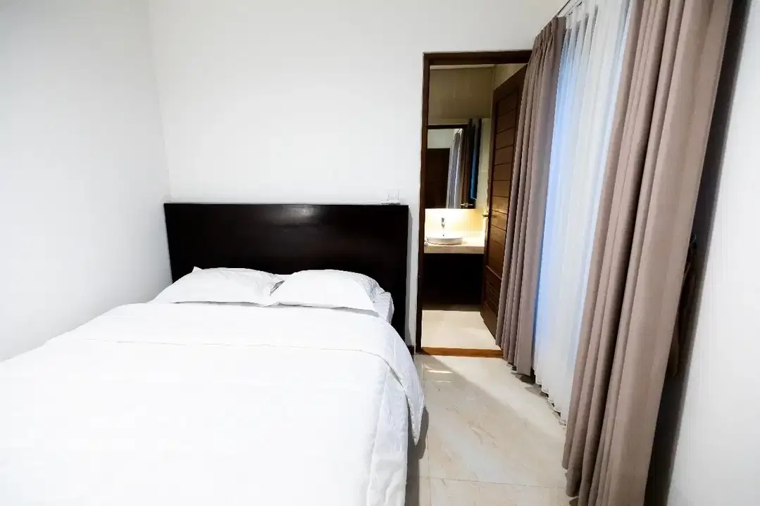Rumah Murah di Jimbaran,kompleks Elite,one Gates,furnish,pool - Image 3 of 10