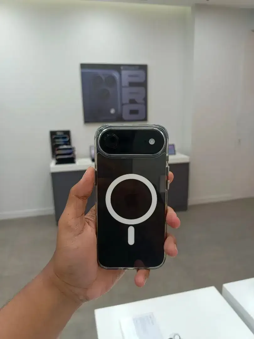 iPhone Air 256gb PA/A Baterai 99% - Image 2 of 2