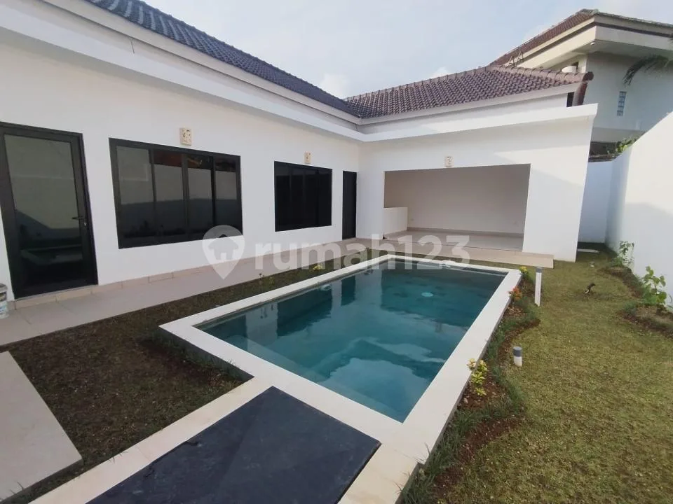 Fot Rent Villa With Gardent At Kerobokan Umalas Kuta Bali Near Canggu - Image 2 of 4