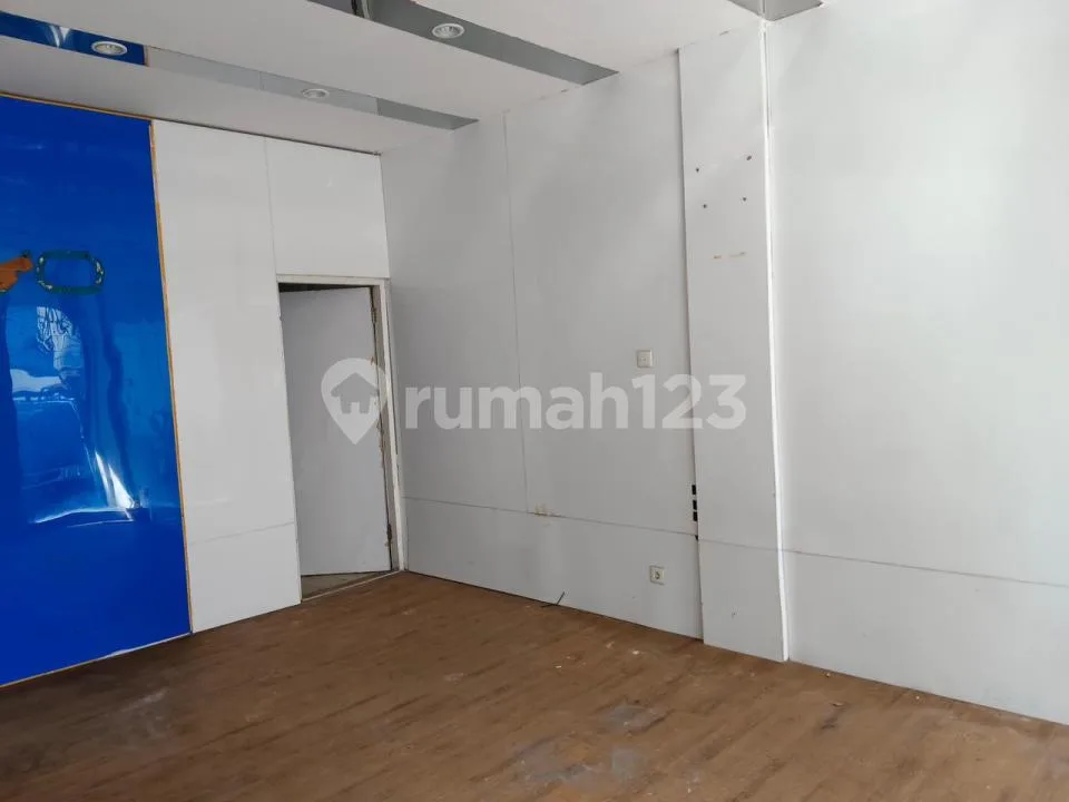 Dijual Cepat Ruko 3 Lantai Teuku Umar Siap Pakai Denpasar Barat - Image 3 of 4