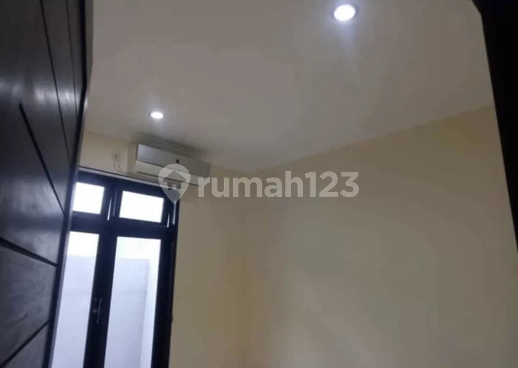 Rumah Luas & Nyaman di Lokasi Strategis Denpasar - Siap Huni! - Image 4 of 4