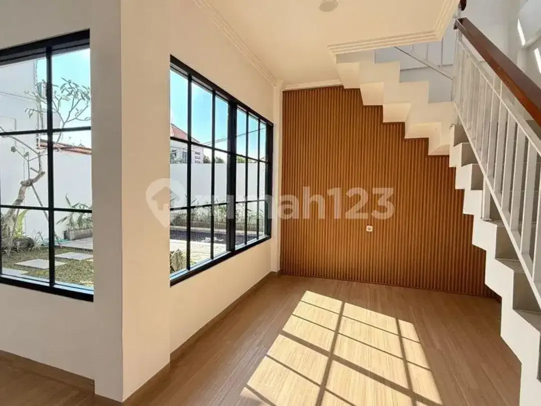 Villa Brand New Lantai 2 Area Jalan Pantai Mengening Cemagi - Image 10 of 10