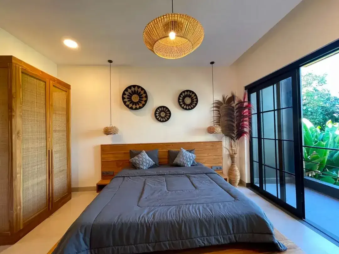 PREMIUM TROPICAL VILLA IN SANUR - Image 7 of 10