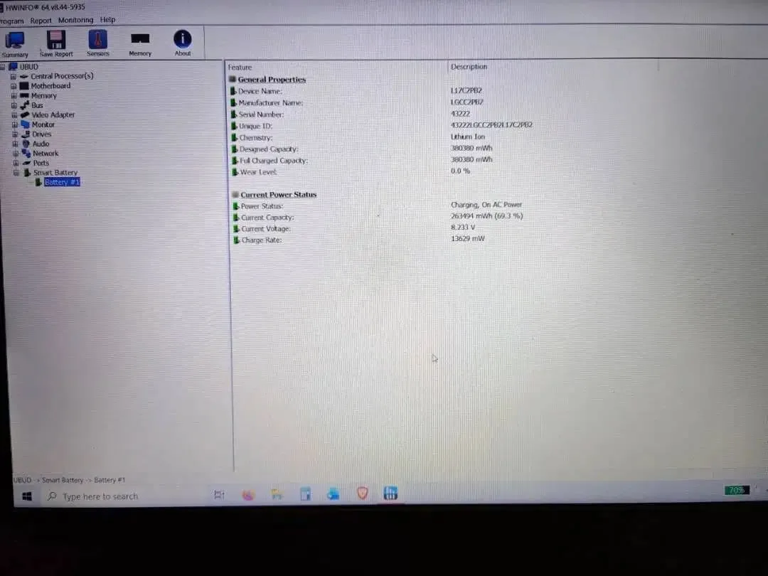 Laptop Lenovo Ryzen 5 V330 kondisi mulus - Image 2 of 5