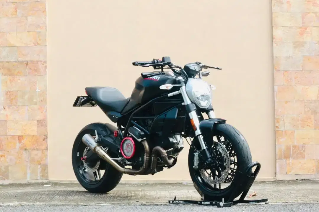 Ducati monster 797 ABS 2018 like new siap pakai - Image 3 of 4