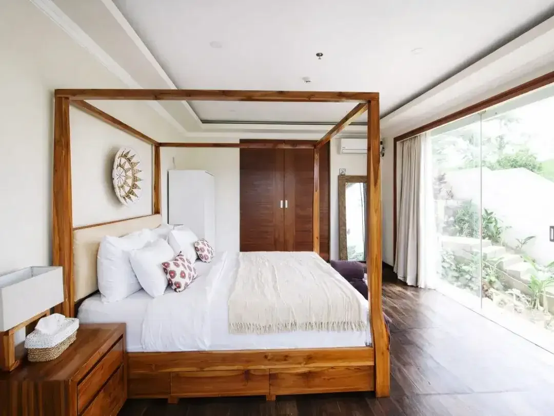 Dijual Villa 2 Lantai Dengan View Pantai Nusa Dua - Image 7 of 10