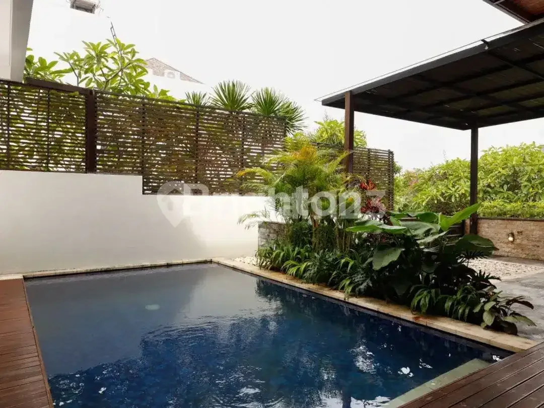 FOR SALE 3 BR VILLA WITH VIEW AT BENOA BADUNG - Image 4 of 5