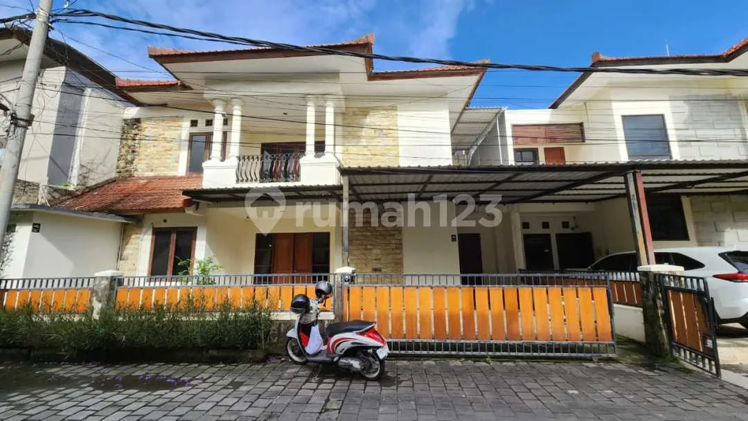 Rumah Besar 2 Are Dalam Komplek Ekslusif Dekat Mall Bali Galeria Kuta - Image 1 of 4