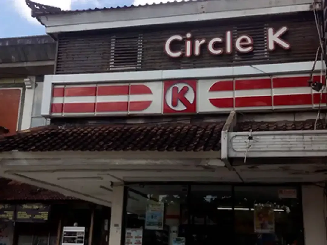 Ruko 2 Lantai Dijual di Kawasan Pariwisata Nusa Dua, Badung - Image 2 of 5
