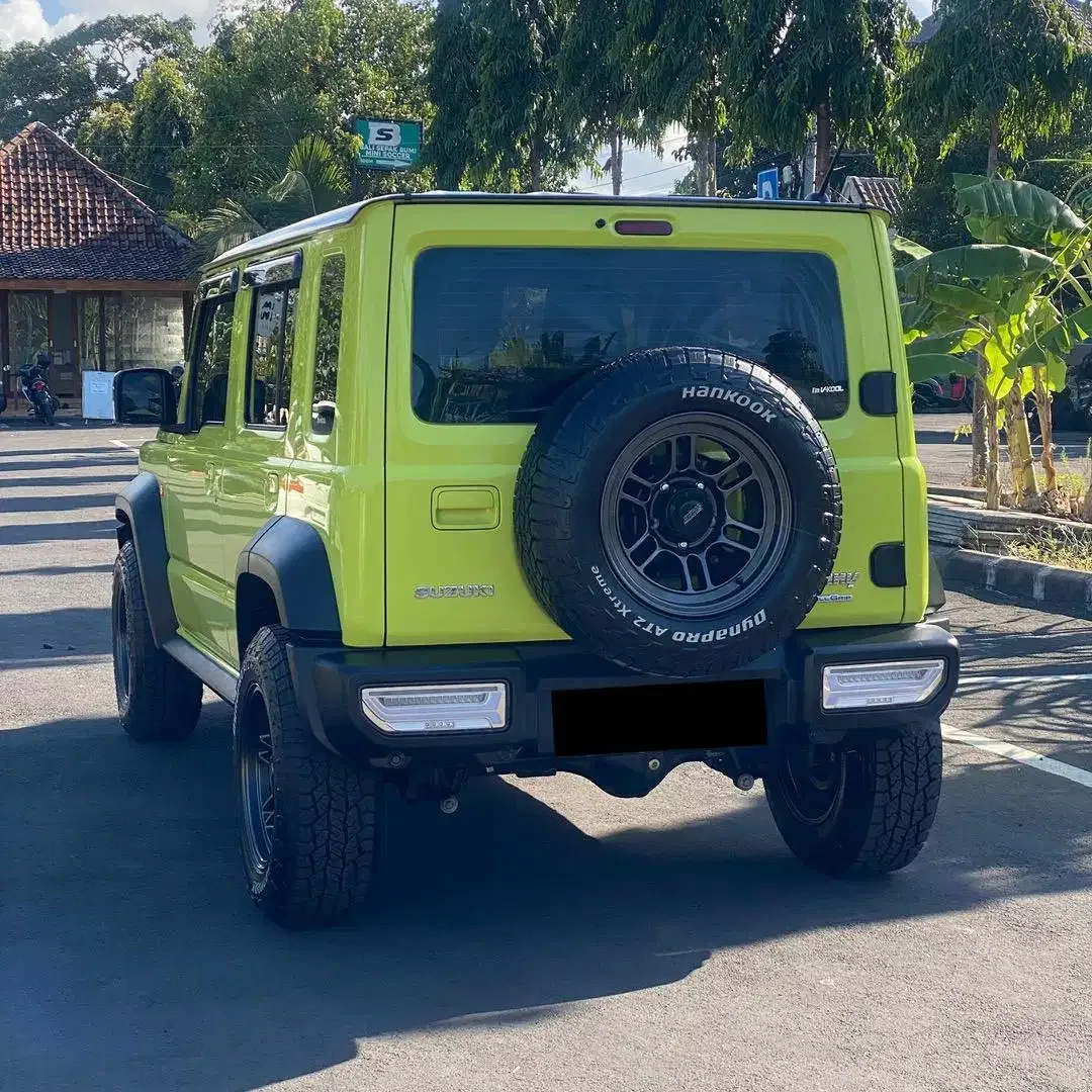 Suzuki Jimny JB74 5Doors 1.5 AT - 2024 - Image 4 of 10