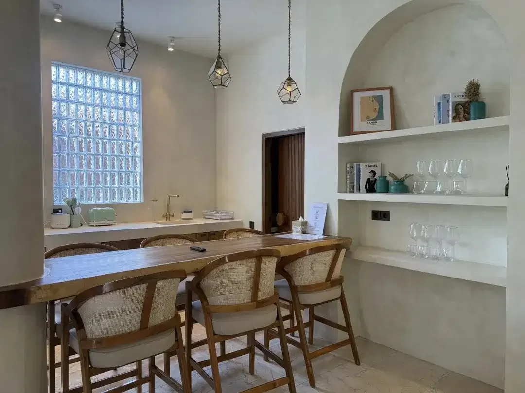 LUXURY PREMIUM LEASEHOLD VILLA - SANUR, BALI - Image 4 of 10