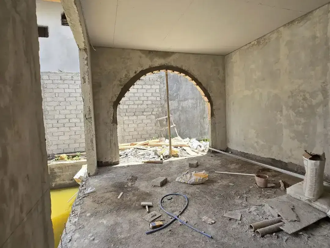 DI JUAL VILLA ON PROGREES : SAAT INI PEMBANGUNAN DI 70%. LOKASI DI JALAN PANTAI BALANGAN - Image 2 of 10