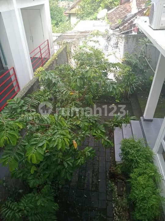 Big House For Rent At Siligita Nusa Dua - Image 1 of 4
