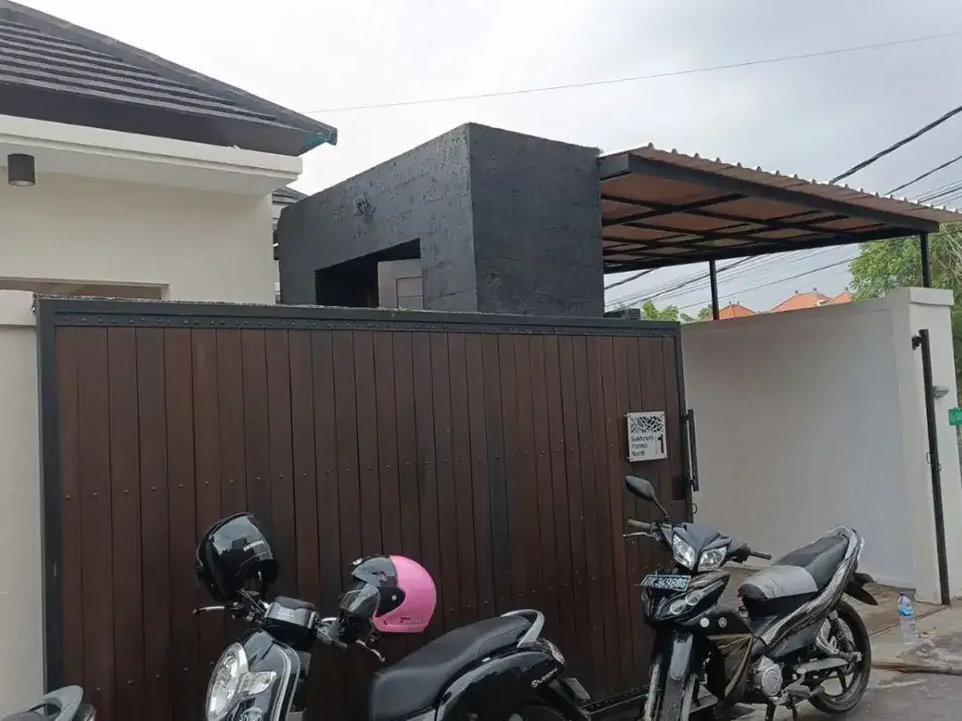 BRAND NEW VILLA MEWAH DI CELUK GIANYAR DEKAT UBUD - Image 1 of 10