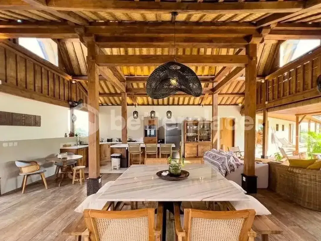 Stunning 3 Bedroom Villa in Kedungung, A Few Minutes to the Beach - Image 2 of 10
