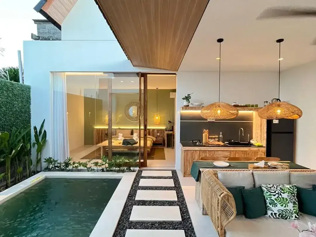 VILLA NEW 2BR PRIVAT POOL LOCATION KEROBOKAN CLOSE SEMINYAK - Image 1 of 10