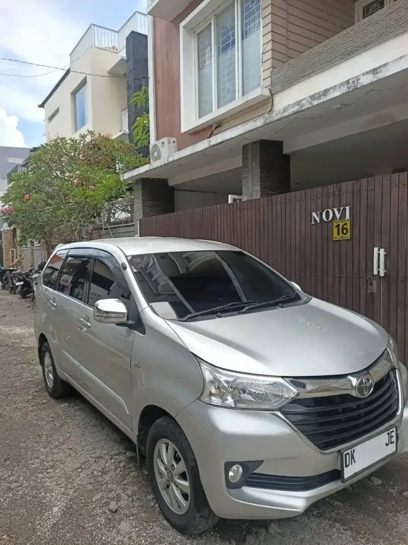 Di jual Toyota avanza tipe g 1.3 matic silver 2016 - Image 1 of 10