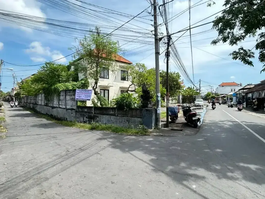 Dijual Tanah Bonus Bangunan Area Denpasar Selatan Lokasi Komersil - Image 5 of 6