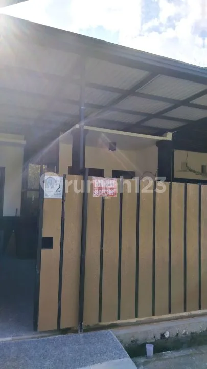 Bebas Banjir, Rumah, 1 Lantai, SHM, Dekat Akses Pelabuhan, di Jimbaran, - Image 1 of 4