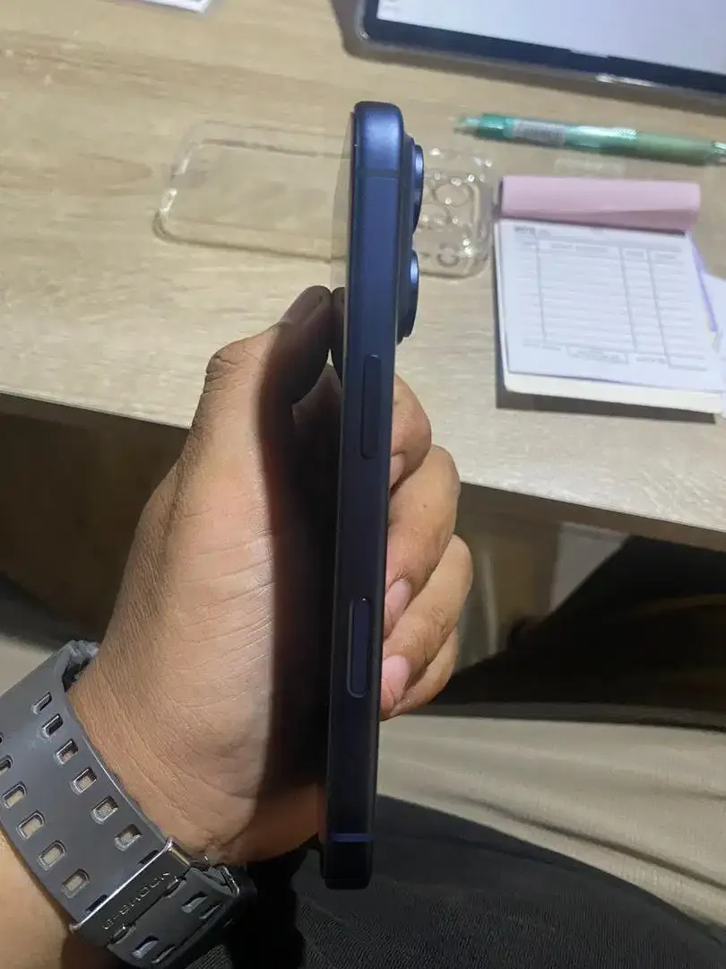 Jual iphone 17 pro - Image 1 of 7