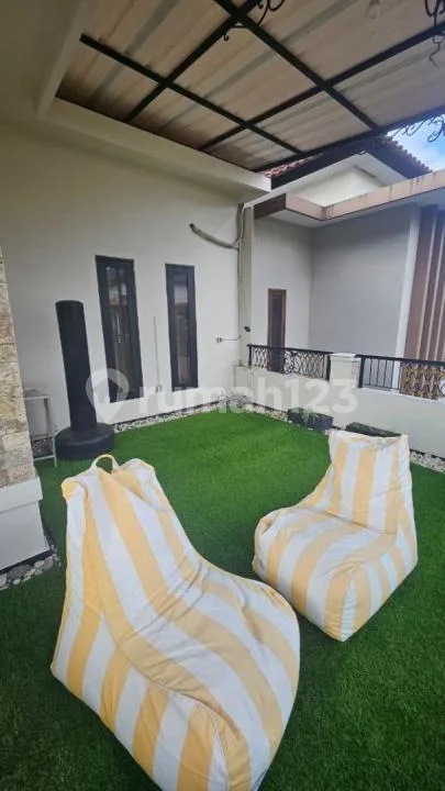 Rumah 2 Lantai Fully Furnished Graha Adi Village Padangsambian, 3Kt, SHM & IMB, Rp 145 Juta/Tahun - Image 3 of 4