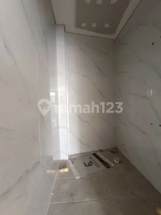 New Shophouse For Sale In The Heart Of Kuta Bali With 2 Storey - Image 4 of 4