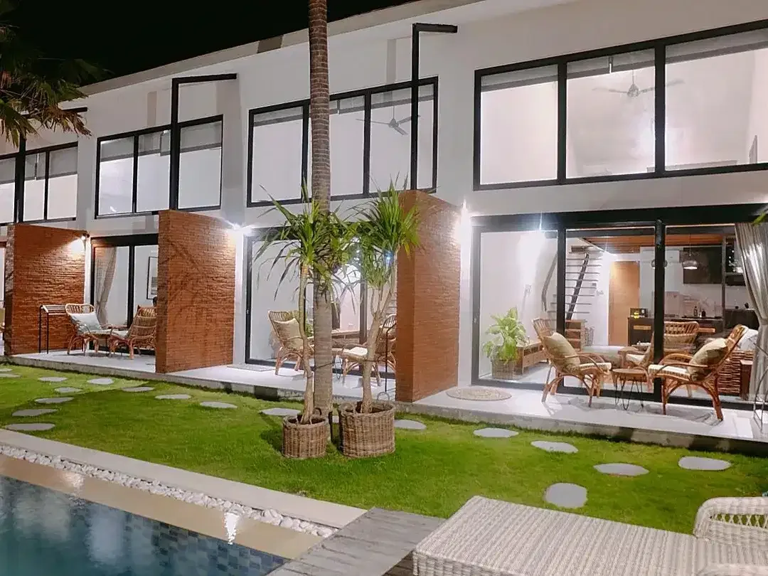 Guesthouse Mezzanine Seminyak Badung - Image 1 of 5