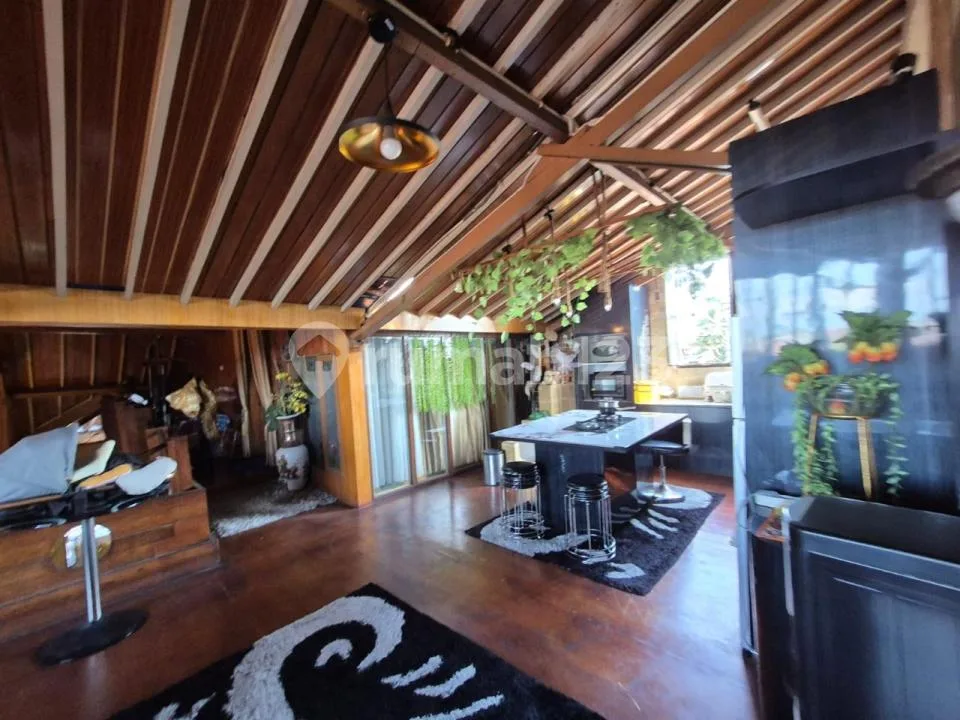 Ruko + Rumah 3 Lantai di Jalan Imam Bonjol - Denpasar - Image 2 of 4