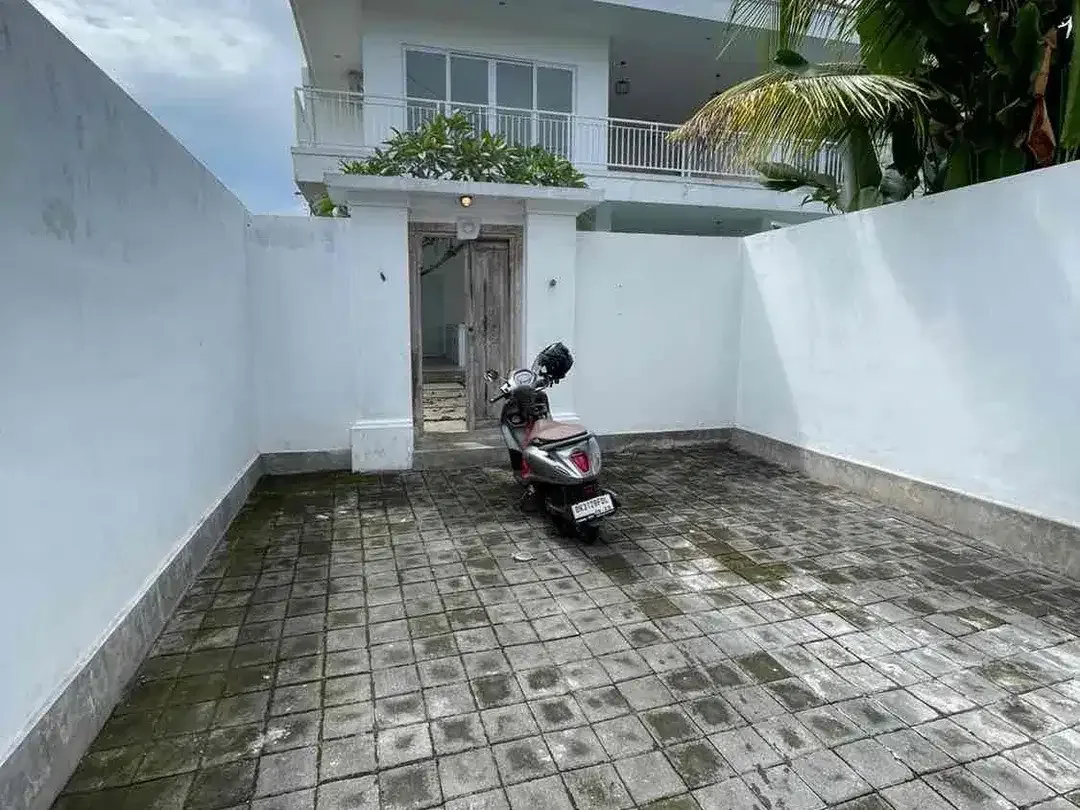 dijual villa lokasi jln raya munggu ( dekat babi guling selingsing ) bantas munggu - Image 1 of 10
