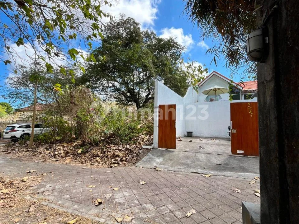 Dijual Tanah Premium Lingkungan Villa Elit di Gunung Payung Jimbaran - Badung - Bali - Image 4 of 4