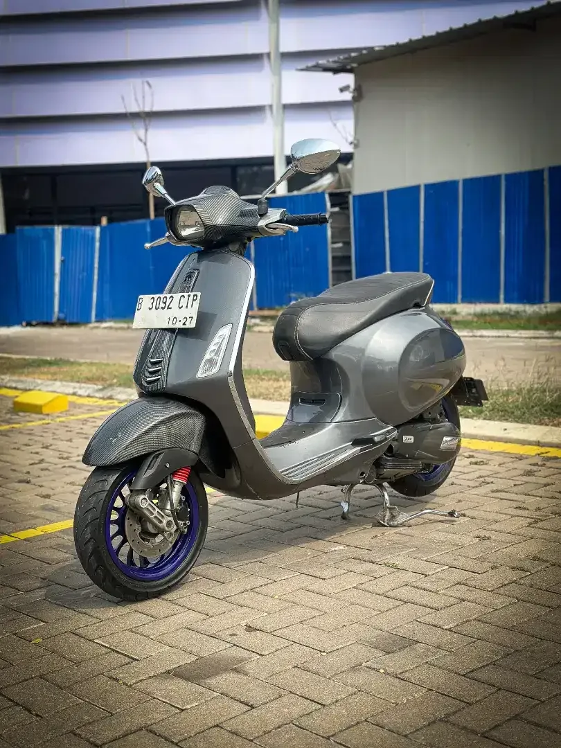 VESPA SPRINT 150 IGET 2017 HITAM MODIF - TERMURAH SEINDONESIA - Image 9 of 10