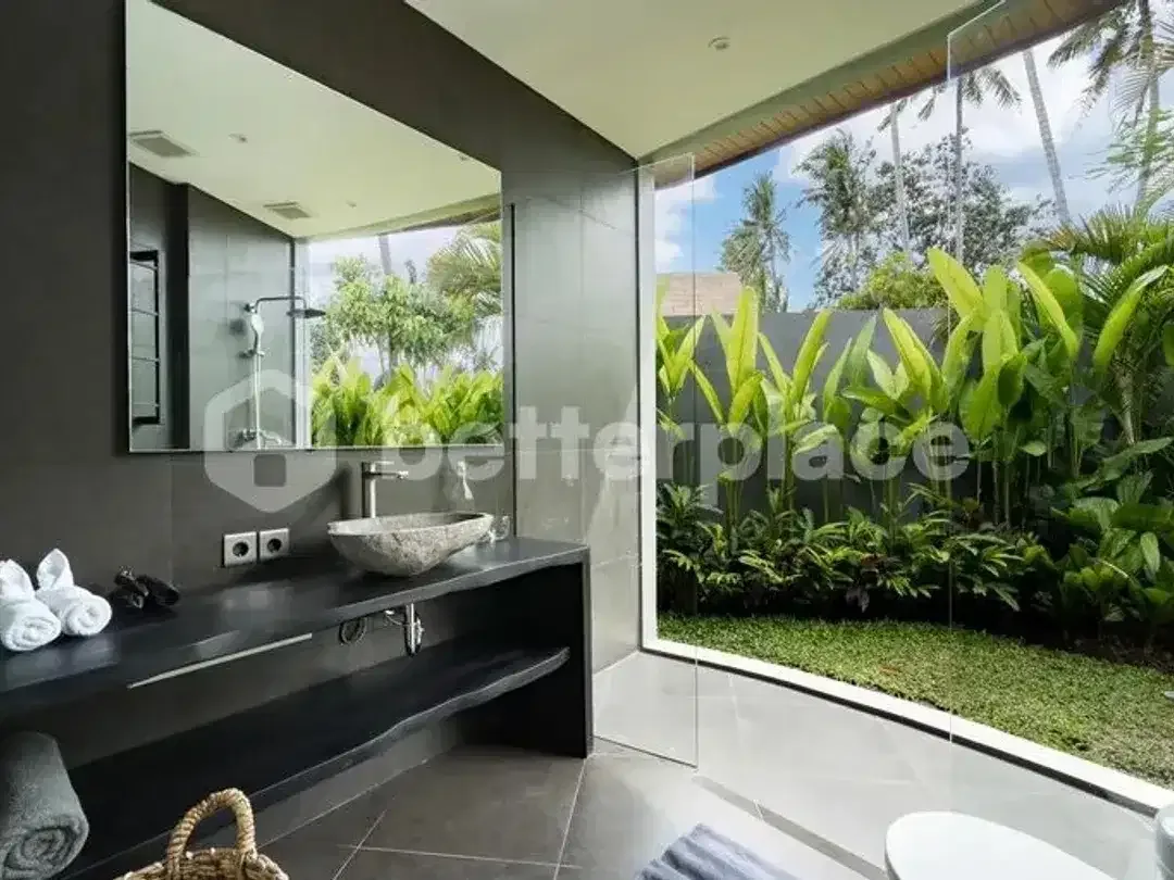 Contemporary Modern 3 Bedroom Villa in Singakerta Ubud, with Jungle Views - Image 9 of 10