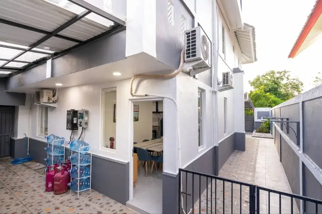 DI JUAL RUMAH AREA PECATU ULUWATU DEKAT PANTAI BALI - Image 8 of 10