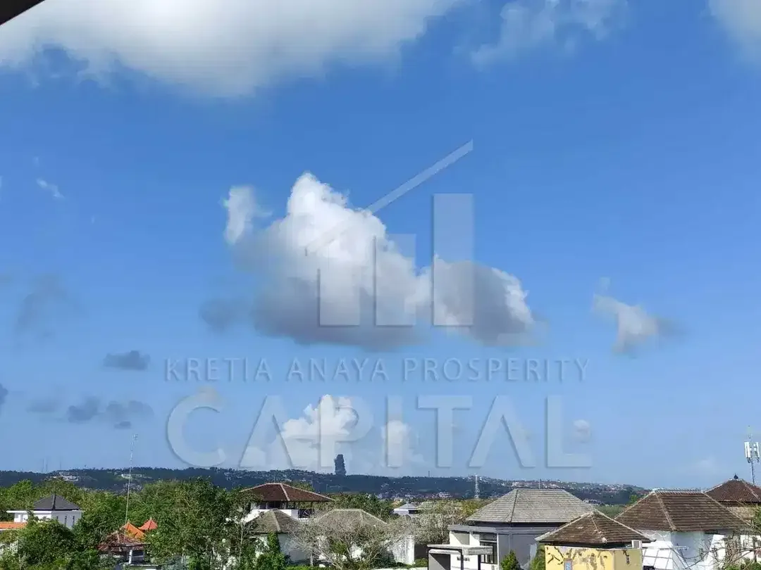 VILLA CANTIK 3 LANTAI DENGAN VIEW LAUT & GWK DI NUSA DUA BALI SIAP BANGET UNTUK KAMU MILIKI - Image 9 of 10