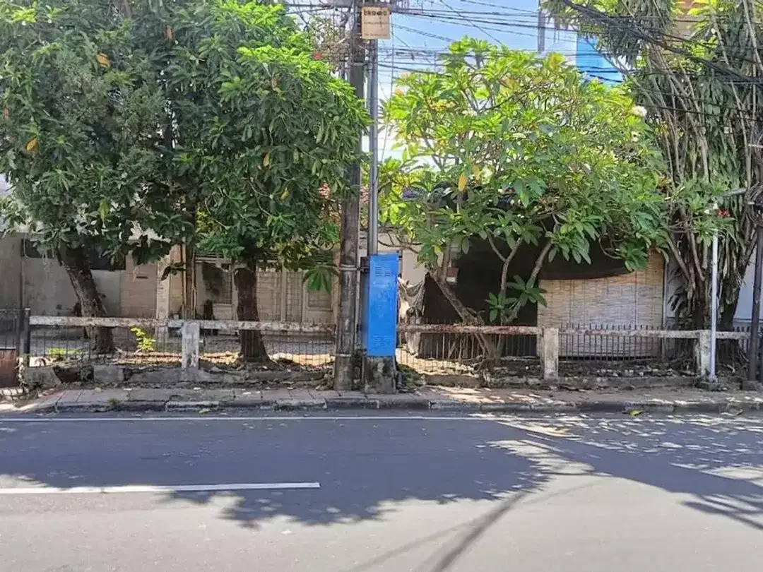 Tanah Premium 6,75 Are + Bonus Bangunan Tua Dijual di Denpasar Utara - Image 1 of 6