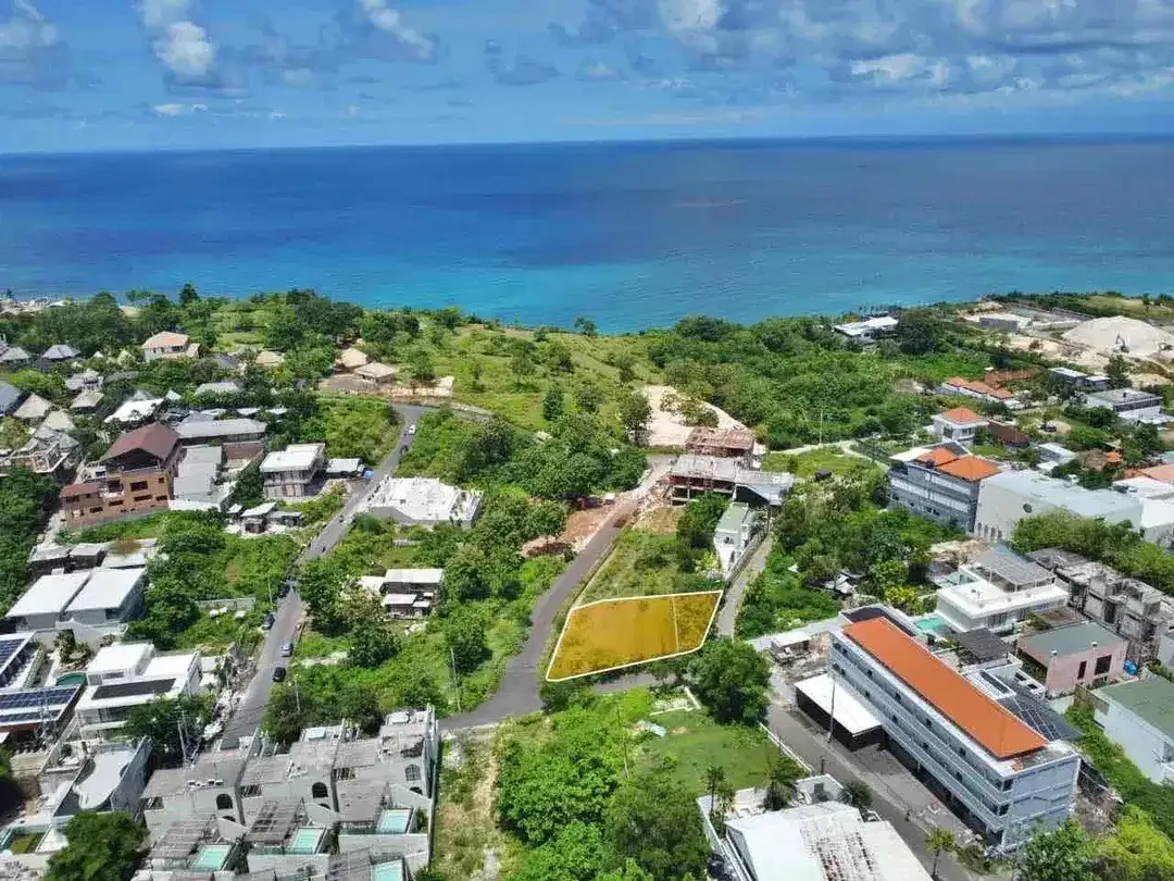Dijual Tanah Premium Sangat Langka Ocean View
Lokasi - Jalan Pantai Cemongkak, Pecatu, Uluwatu, Kuta Selatan - Image 6 of 8